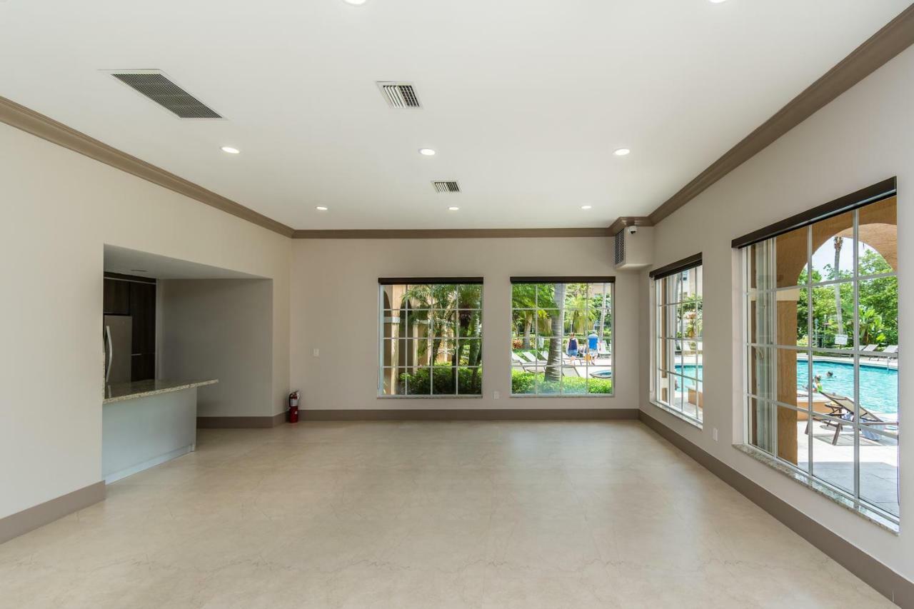 Yacht Club At Aventura 2 Bed 2 Bath Luxurius Cozy Brand New Διαμέρισμα Εξωτερικό φωτογραφία