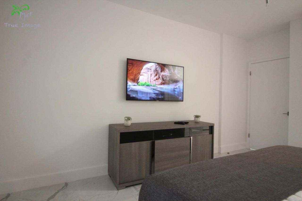 Yacht Club At Aventura 2 Bed 2 Bath Luxurius Cozy Brand New Διαμέρισμα Εξωτερικό φωτογραφία